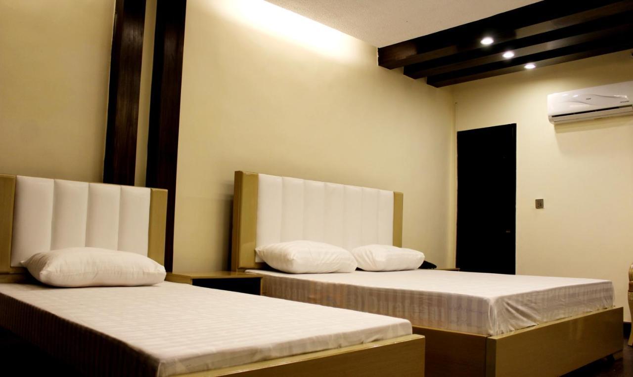 Hotel Visit Inn Executive Лахор Экстерьер фото