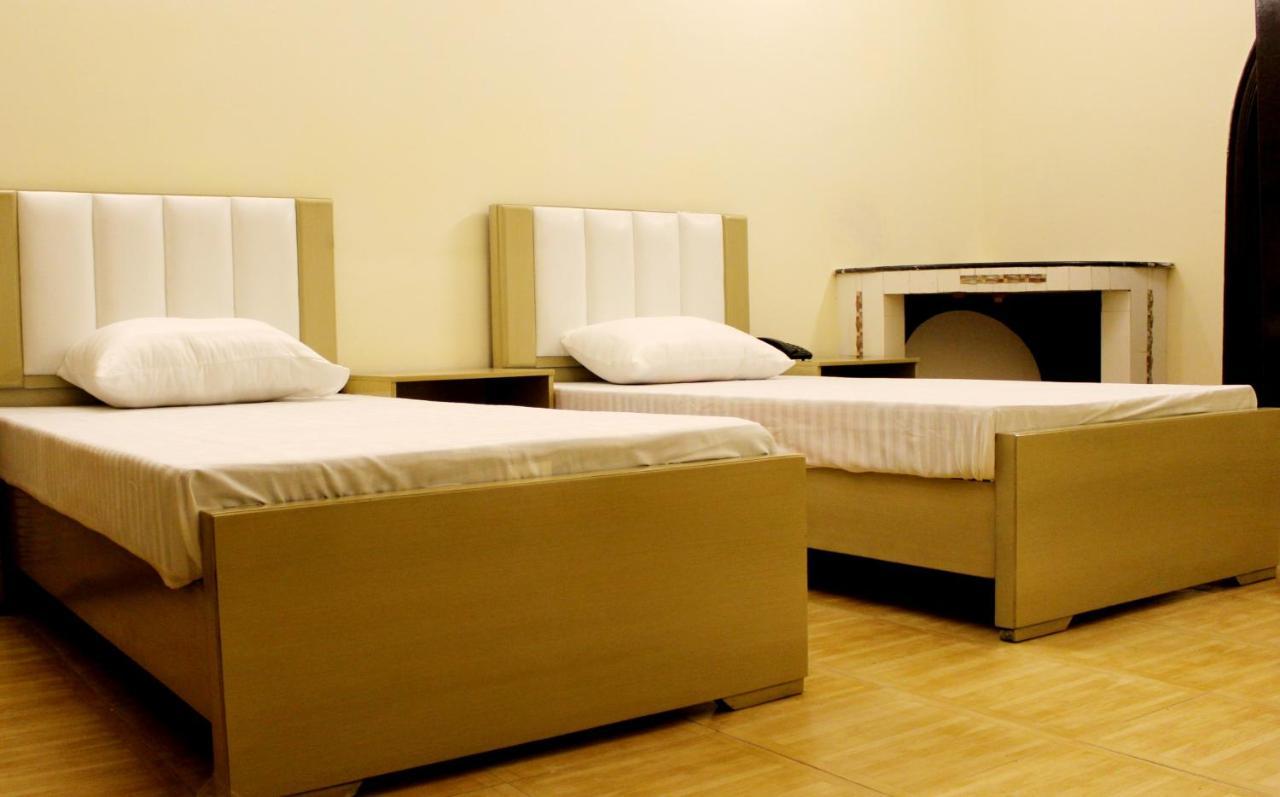 Hotel Visit Inn Executive Лахор Экстерьер фото